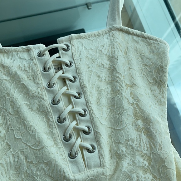 EXPRESS Bodysuit - Picture 2 of 4